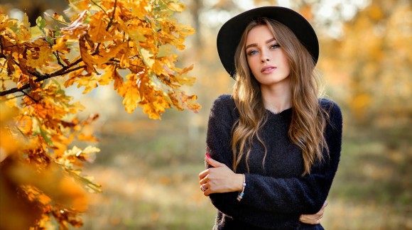 SKIN AND HAIR CARE IN AUTUMN